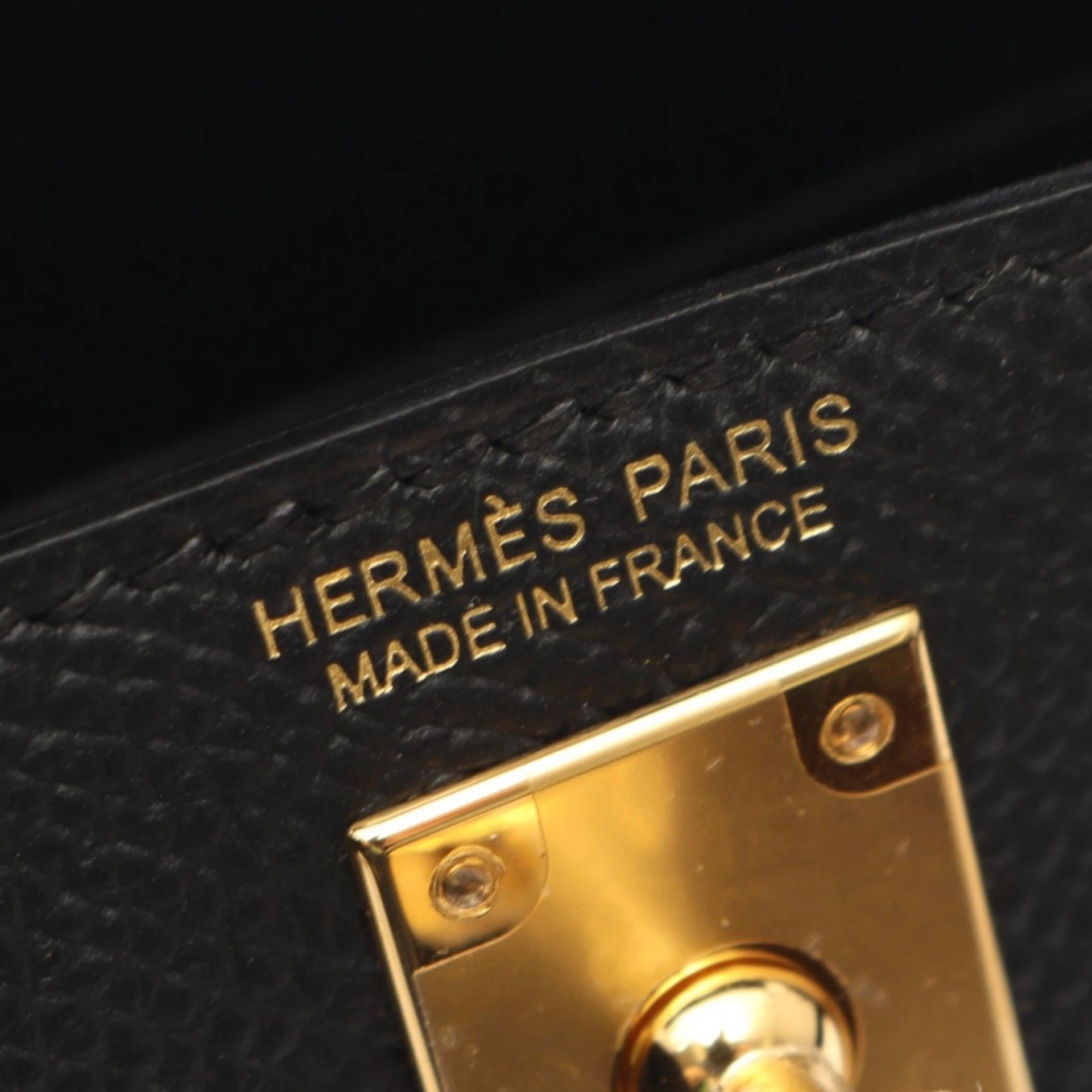 Hermes Kelly 20 Mini Noir Epsom GHW — view 6